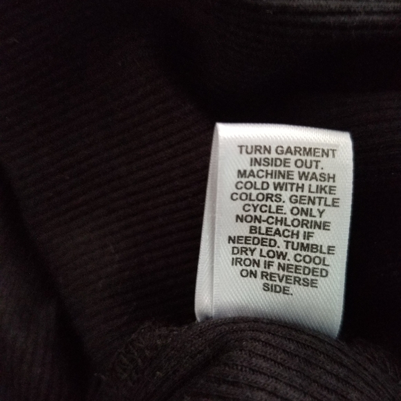 Cato sleeveless holiday top - Picture 5 of 5